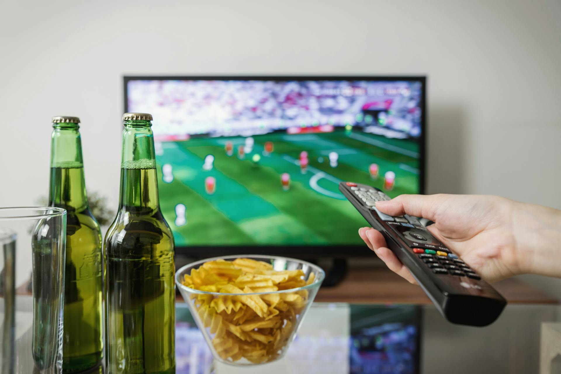 Las terrazas de Leganés podrán instalar pantallas de TV para los partidos de España - La Viña