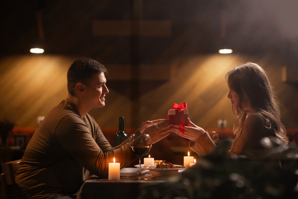 La celebración de San Valentín genera más de 130.000 comidas y cenas en los restaurantes de la Comunidad de Madrid - La Viña